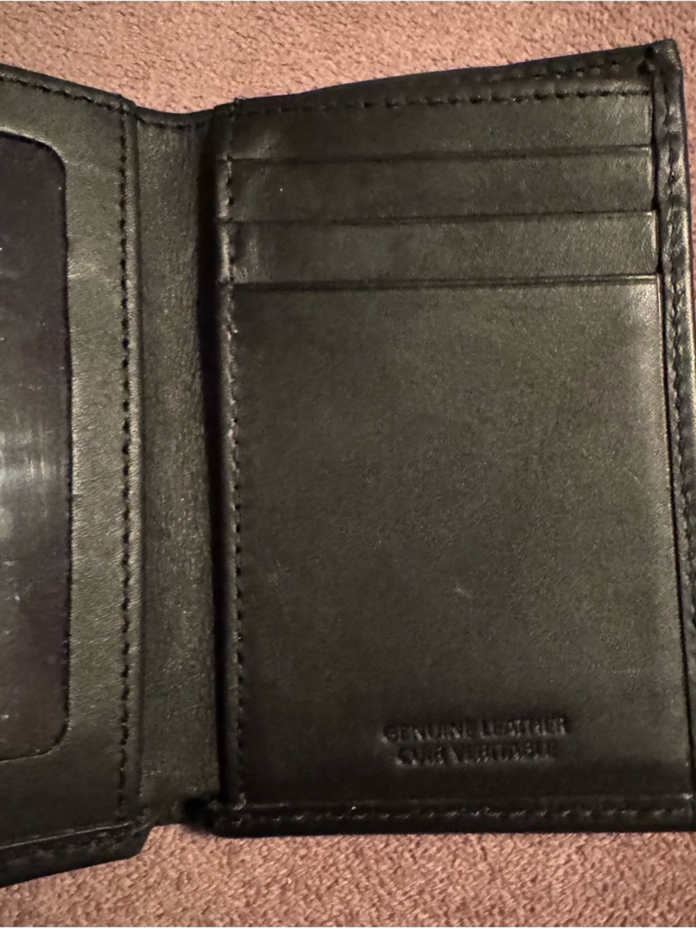 Dakota Black Leather Trifold Wallet - Picture 8 of 15